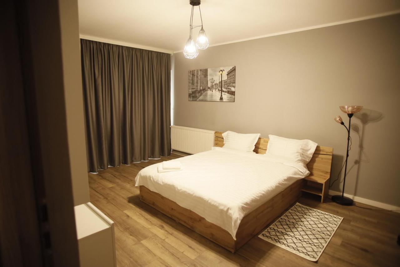 Ferienwohnung Rcc 3 Apartament Focşani Exterior foto